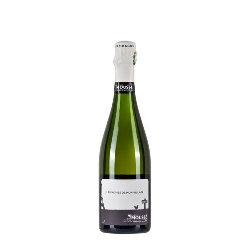 664297-large-champagne-les-vignes-de-mon-village-cl-75-mousse Les Vignes de mono Village, Champagne Mousse